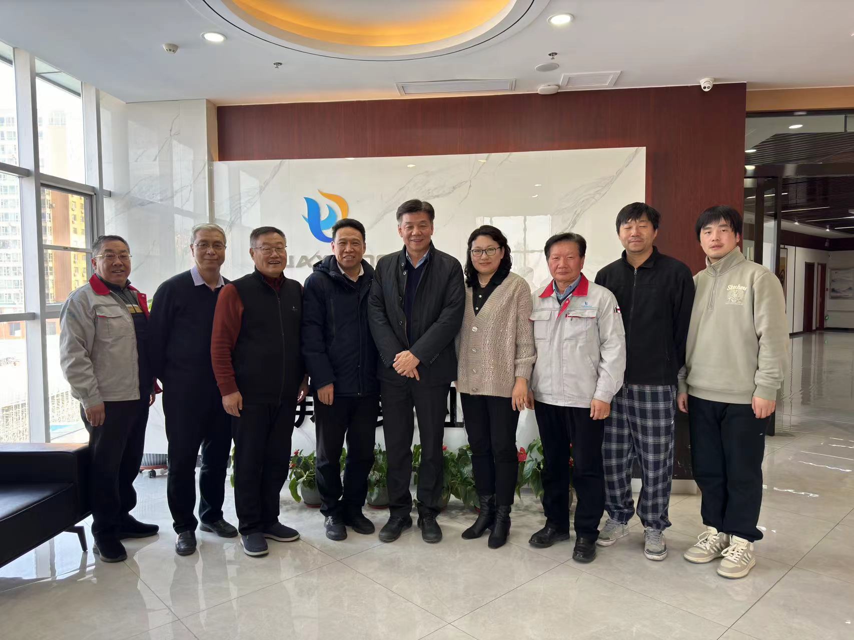 北京机科国创轻量化科学研究所有限公司与太原理工大学莅临尊时凯龙人生就博集团参观调研